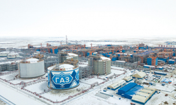Russia to Reach Planned LNG Production Level of 100 Million Tons per Year, But Later