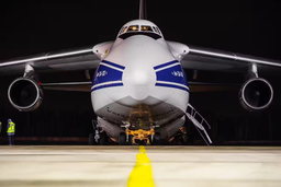 Никто, кроме него: Ан-124 «Руслан» единственный в мире перевозит спутники