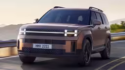 В России предлагают новые Hyundai Santa Fe дешевле 4 млн рублей