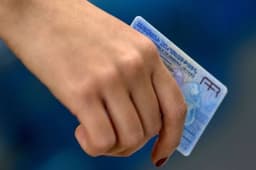 Армения упрощает получение мобильной ID для иностранцев