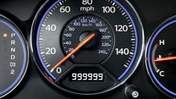 Скрученный пробег без сканера и сервиса: как вычислить реальное состояние машины за 5 минут