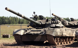 Т-90C и Abrams неожиданно проехали в одной колонне