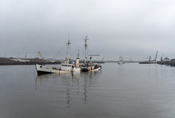 В 2026 году в рамках федерального проекта «Генеральная уборка» на Дальнем Востоке поднимут и утилизируют 17 затонувших судов