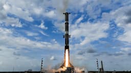Догоним SpaceX: первый запуск многоразовой ракеты «Амур-СПГ» состоится после 2030 года