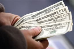 Денежные переводы в Узбекистан бьют рекорды