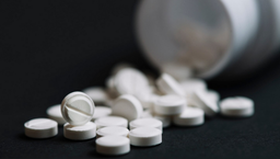 Первый отечественный аналог американского препарата против рака «Цетуксимаб» получил регистрацию Минздрава