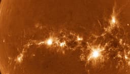 На Солнце зафиксированы две мощные вспышки высшего класса М