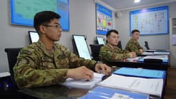 Абитуриентам в Казахстане предложили поступить в военные вузы через eGov