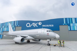 «Места для ног больше, чем в Boeing»: размеры SJ-100 удивили за рубежом