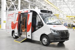 ГАЗ скрестил автобус с фургоном: получилась уникальная «Газель Логистик» для доставки