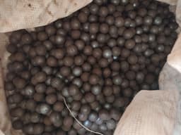 Тонну помольных шариков для FPV-дронов отправили на фронт — из них сделают самодельные взрыватели