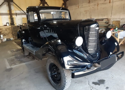 Советский Ford: почти вековой ГАЗ М-1 довели до идеального состояния и выставили на продажу