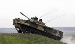 Производитель БМП-3 и БМД-4М не получил станки на 550 млн рублей