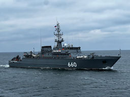 Тральщики Балтфлота уничтожили учебные мины в Балтийском море