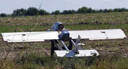 El dron kamikaze de madera contrachapada "Molniya-2", inmune a la guerra electrónica, ha cambiado su propósito