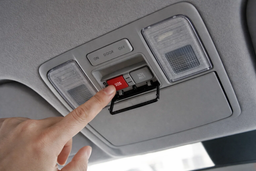 Минпромторг отложил возврат ЭРА-ГЛОНАСС на иномарки