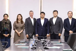 В Узбекистане обсудили внедрение ИИ-платформы Efekta для изучения английского языка