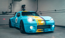 Британский бренд Marcos снова пытается выйти на рынок