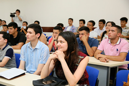 В Узбекистане запустят программу U10 для создания сети ведущих университетов