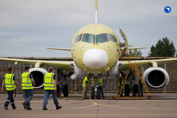 Заслуженный пилот СССР рассказал о перспективах Superjet 100