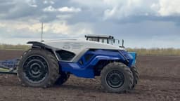 Точно и экономично: трактор-беспилотник «Донтех» сравнили с МТЗ-80