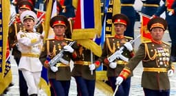 Северокорейскую версию АК-74 показали на параде Победы в Москве