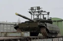 Defence blog: Российская бронетехника уничтожается с беспрецедентной скоростью 