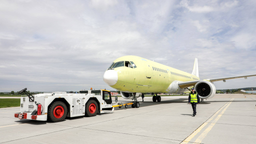 Первый импортозамещённый МС-21-310 покинул цех окончательной сборки