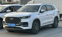 Chery добавила автопилот в доступный кроссовер: почему Tiggo 8 Plus меняет правила игры