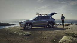 Не CX-5, а CX-50: Mazda удивила продажами и показала нового лидера бренда