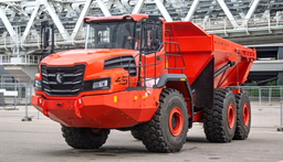 КамАЗ показал новый карьерный самосвал «Геркулес-45» с грузоподъёмностью 41 т