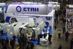 Импортозаместят продукцию DMG MORI, Mazak и Doosan для авиастроения и ОПК: устройство смены заготовок для станков 2000 VH создали в России