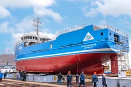 Более 10 рыбопромысловых судов строят на заводе в Находке
