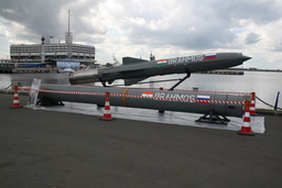Сверхзвуковой поворот: Россия и Индия обсуждают выпуск ракет BrahMos на территории РФ