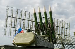 Вышки с РЛС С-300 и С-400 хотят использовать против дронов и крылатых ракет