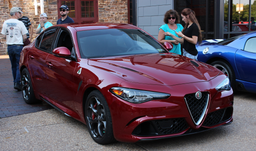 Почему Alfa Romeo так и не стала второй BMW