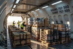 Принадлежащий казахстанской Scat Airlines пассажирский Boeing 767-300ER переоборудуют в грузовой самолёт