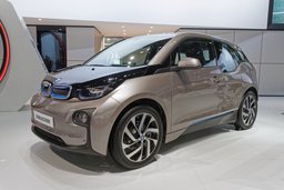 BMW передала клиентам 2 млн электромобилей: доля Европы растёт на 38%, США движется в обратную сторону