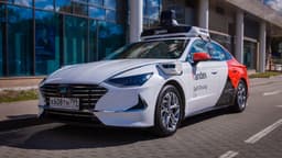 «Яндекс» запустил в Москве роботакси. Стоимость любой поездки – 100 рублей