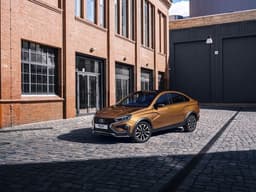 В России взлетели продажи новых автомобилей, АвтоВАЗ идет на рекорд