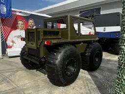  Новый беспилотный снегоболотоход «Калужанин» презентовали в России