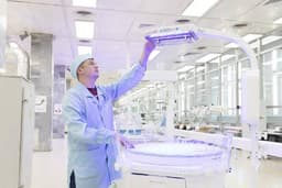 Российский мобильный инкубатор для новорожденных «BONNY» получил «золото» техновыставки в Индии