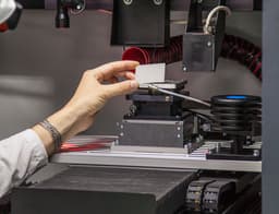 В России произвели первые лазерные станки для высокоточной обработки печатных плат