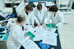 Платы есть, а чипов нет. Российская «Некс-Т» запустила производство материнских плат