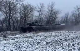 Самый мощный танк в мире станет российским - для Т-80 готовят новый газотурбинный двигатель 