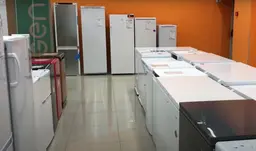 Больше своего: магазины в России обяжут выделять полки под отечественную технику