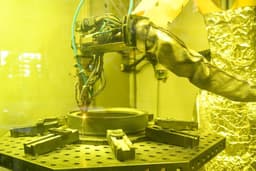 Инженеры «Звёздочки» начали печатать металлом детали для российских судов