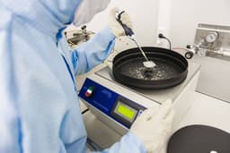 Россия откажется от импортных полимерных диэлектриков для космоса и телекоммуникаций