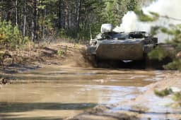 Российские «Мотолыги» превратили противотанковые «Рапиры» в самоходки