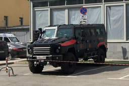 Как у ФСО и администрации губернатора Петербурга: Московский метрополитен купил 10-тонный броневик «Буран»